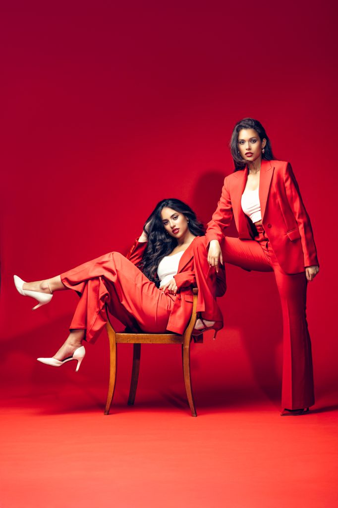 Crimson&Ivory