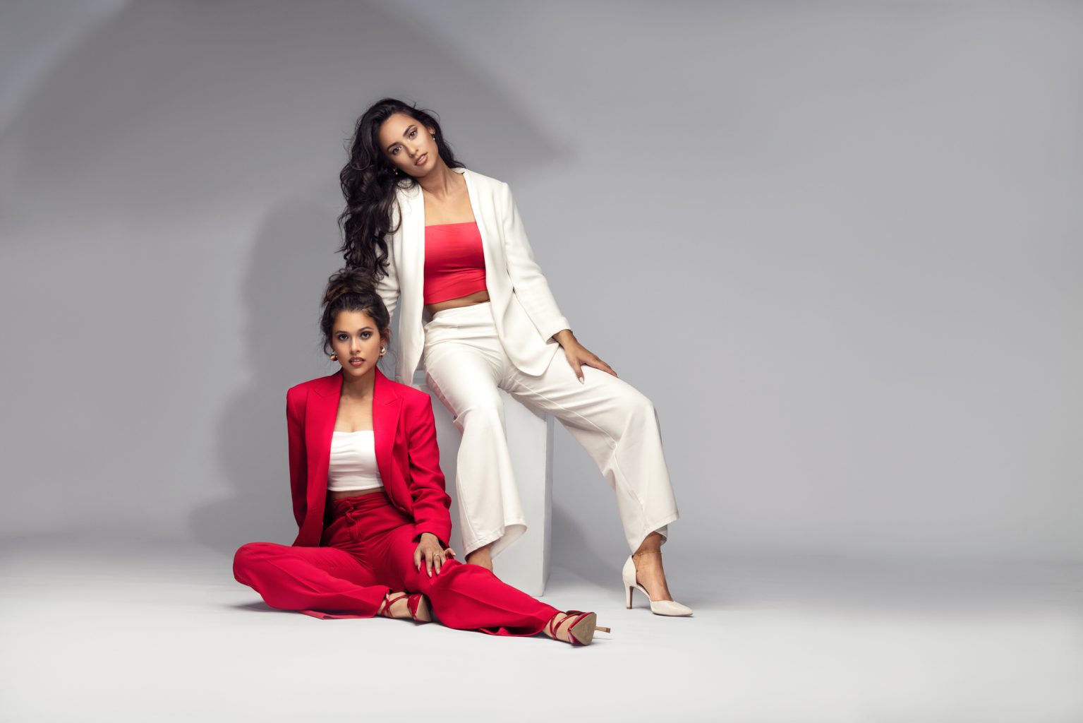 Crimson&Ivory