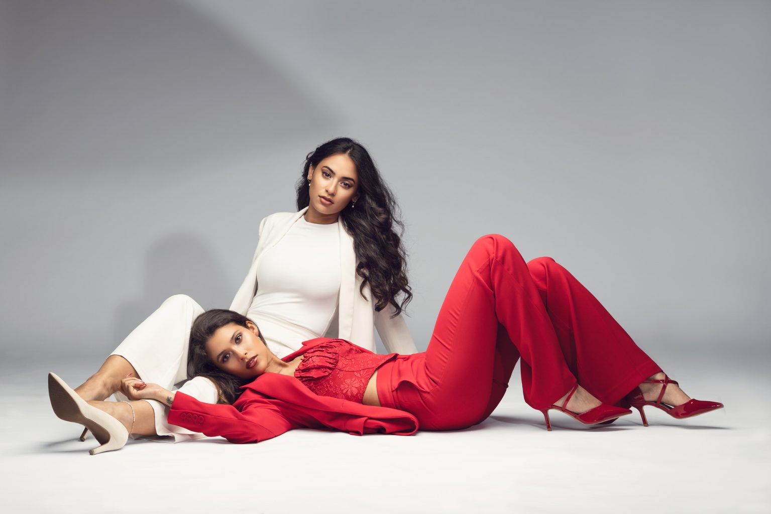 Crimson&Ivory