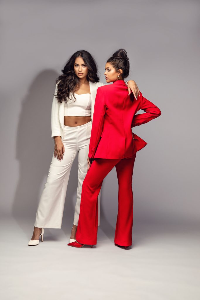 Crimson&Ivory